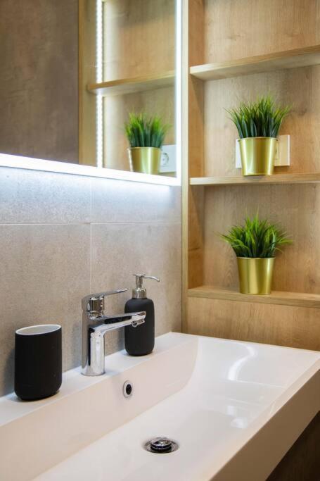 شقة Flat4Us#Cozy#Freeparking#5People زغرب المظهر الخارجي الصورة