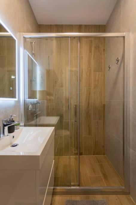 شقة Flat4Us#Cozy#Freeparking#5People زغرب المظهر الخارجي الصورة